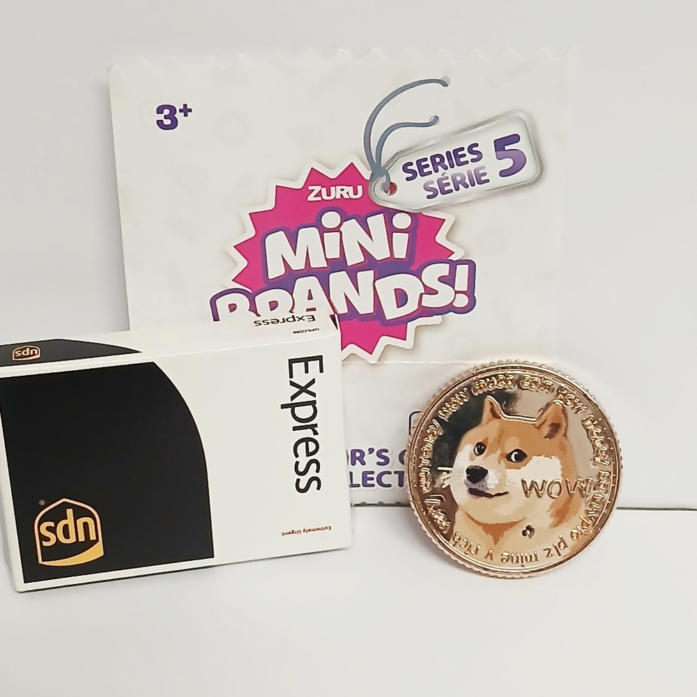 Zuru Mini Brands Series 5 UPS Express Box with Dog Coin